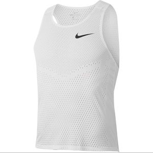 Nike AeroSwift running tank
